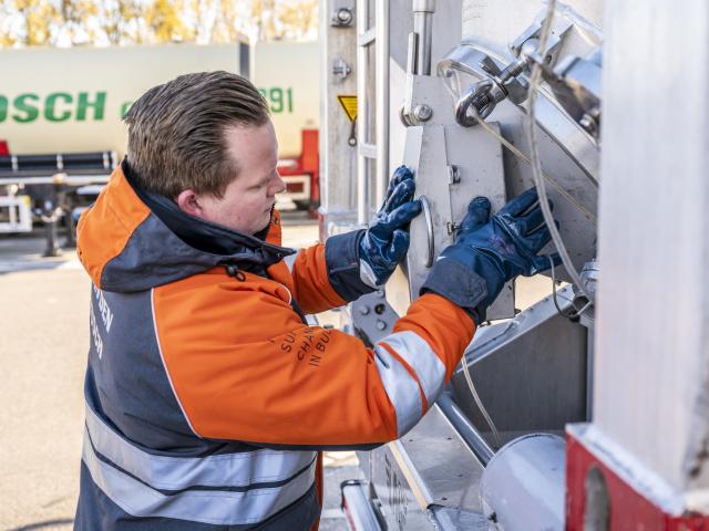Van den Bosch parking Veghel Doornhoek